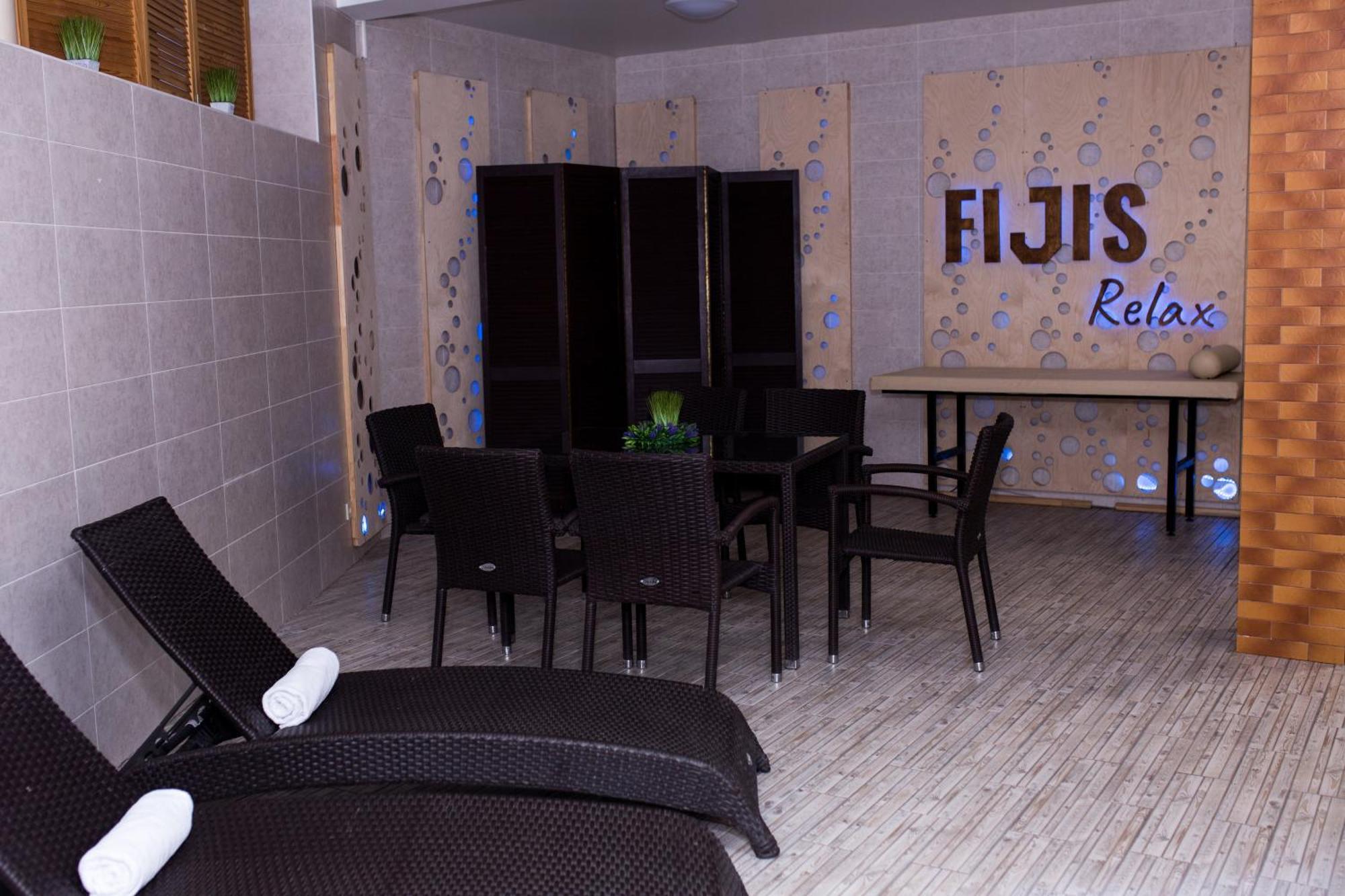 Ostrov River Club Novoselovka  المظهر الخارجي الصورة